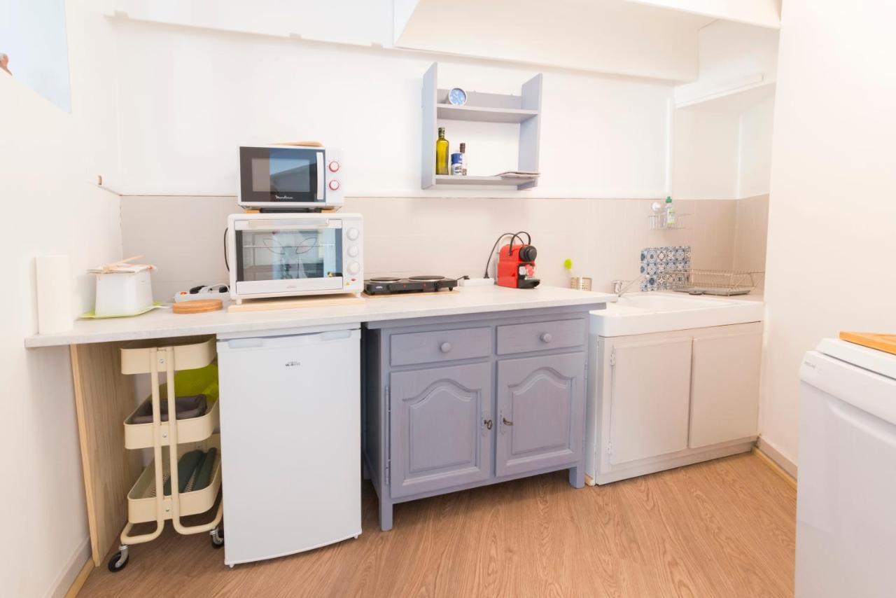 Appartement De Charme - Vue Sur Remparts - Wifi Gratuit - Parking Payant A Proximite Avignon Ngoại thất bức ảnh