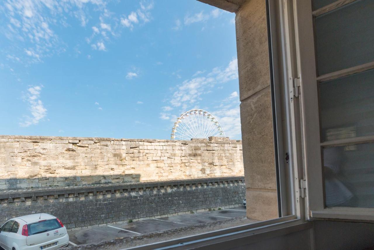 Appartement De Charme - Vue Sur Remparts - Wifi Gratuit - Parking Payant A Proximite Avignon Ngoại thất bức ảnh